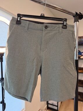 Vouri Men's Gray Performance Stretch Shorts